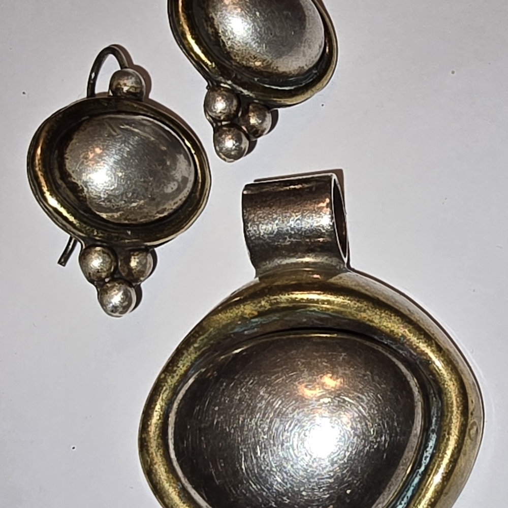 Taxco Silver and Gold Earrings - Picture 3 of 7